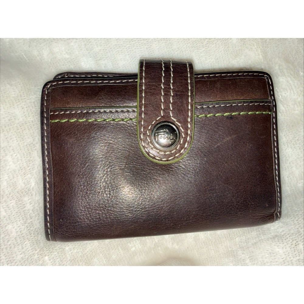 VTG Fossil Brown Leather Bi-fold Wallet w/Button Snap & Zipper Coin Purse